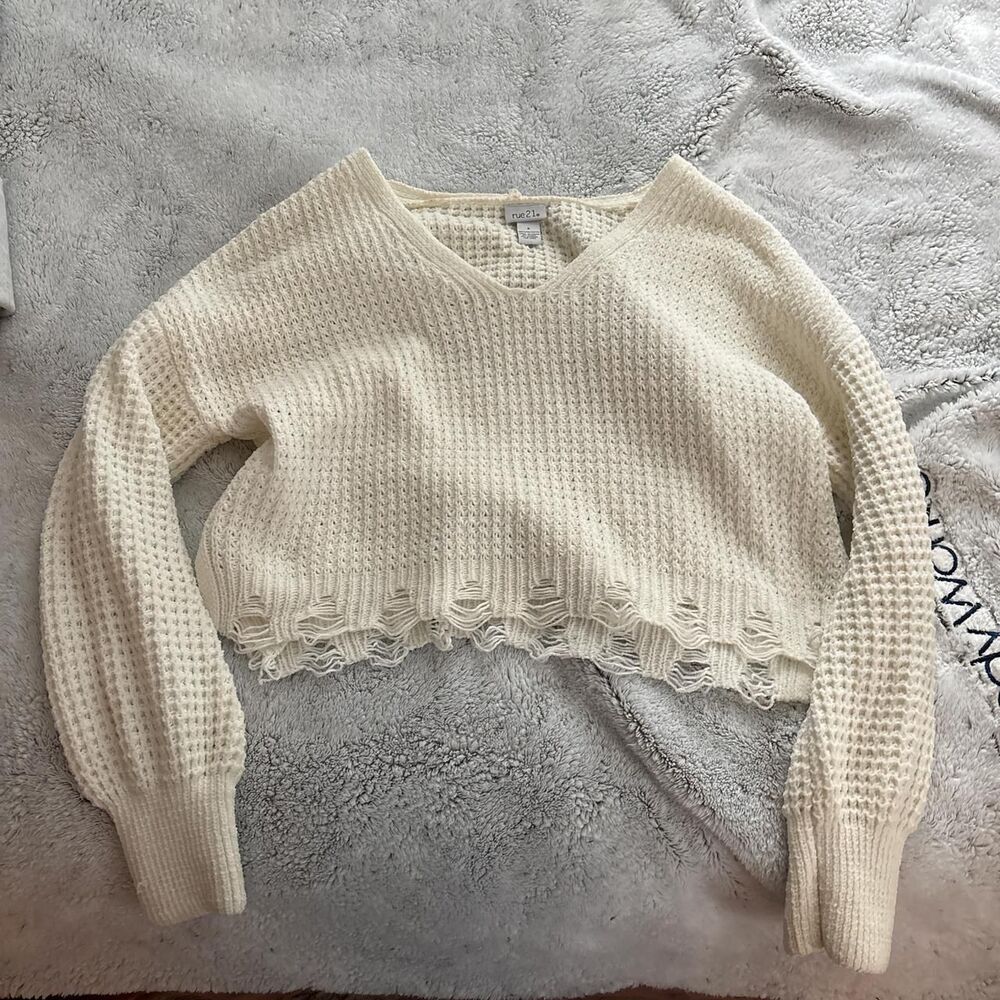 Rue-21 Women's Cream and White Jumper